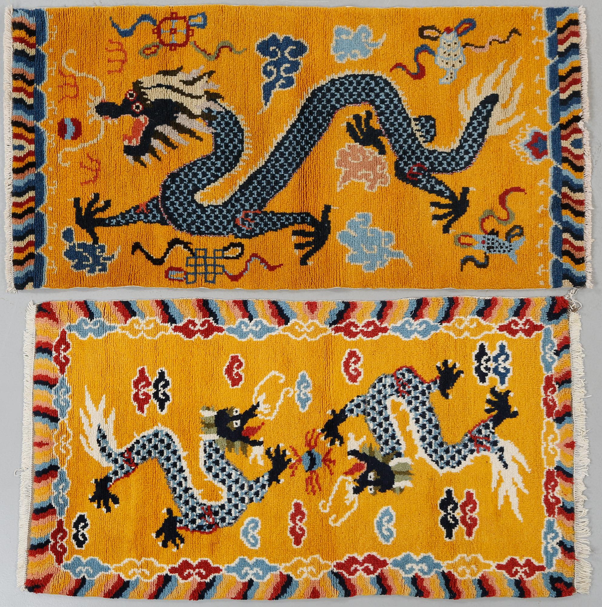 MATTOR, 2 st, Kina, sent 1900-tal, 140x80 respektive 150x75 cm.