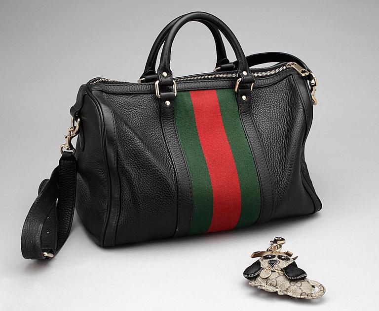 VÄSKA samt NYCKELRING, "Boston Bag", Gucci, Italien.