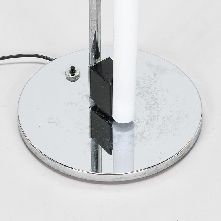 Eileen Gray, golvlampa, Vereinigt werkstätten, Leuchtenkollektion, 1900-talets slut.