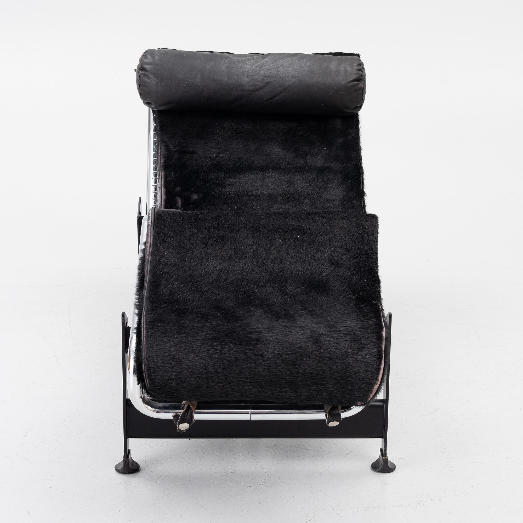 Le Corbusier (Charles-Édouard Jeanneret), & Charlotte Perriand, easy chair, "LC4", Cassina, Italy,