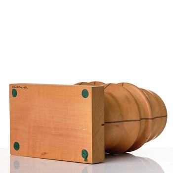 Sivert Lindblom, skulptur, trä, signerad S. Lindblom och daterad -68 undertill.