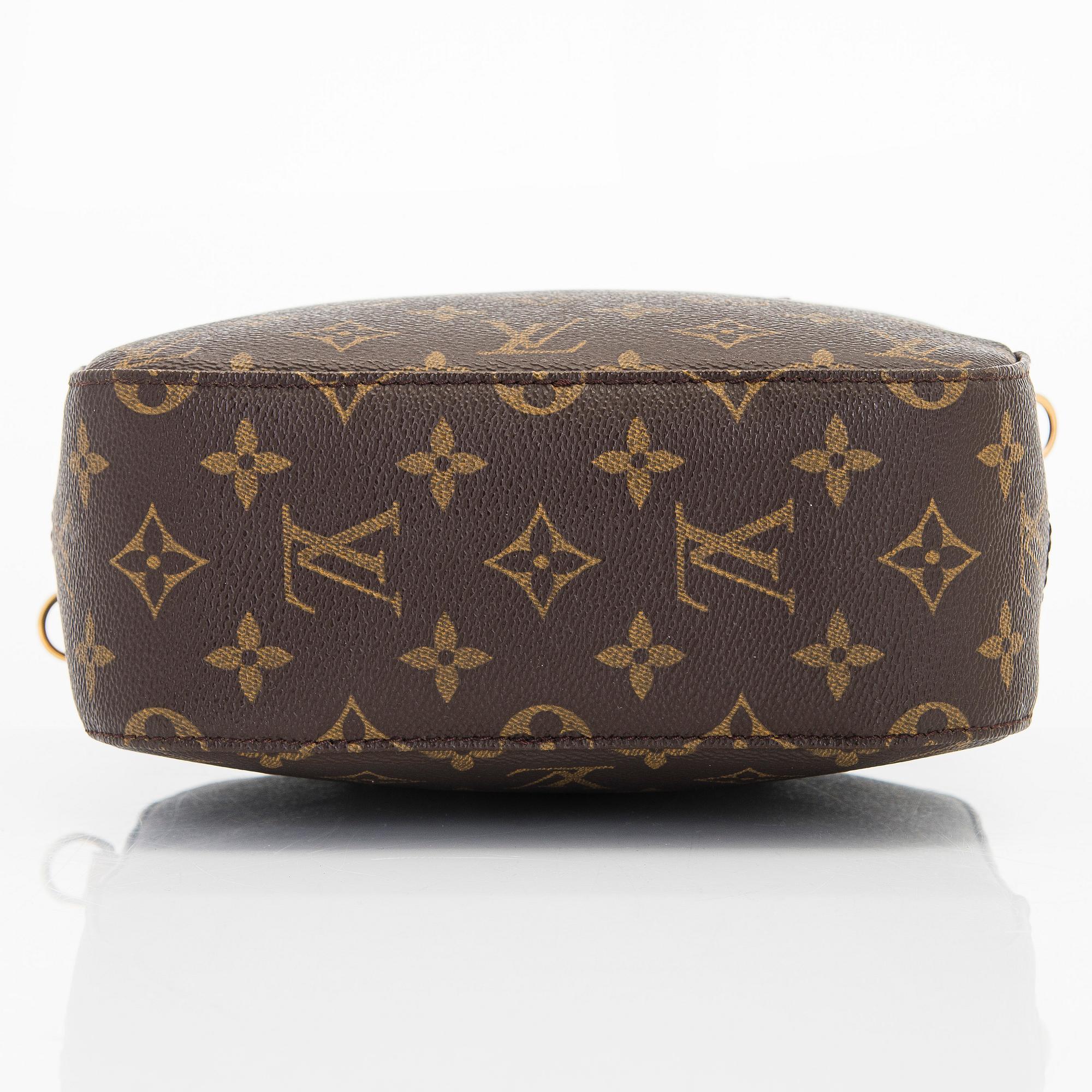 Louis Vuitton, a Monogram Canvas 'Spontini' bag.