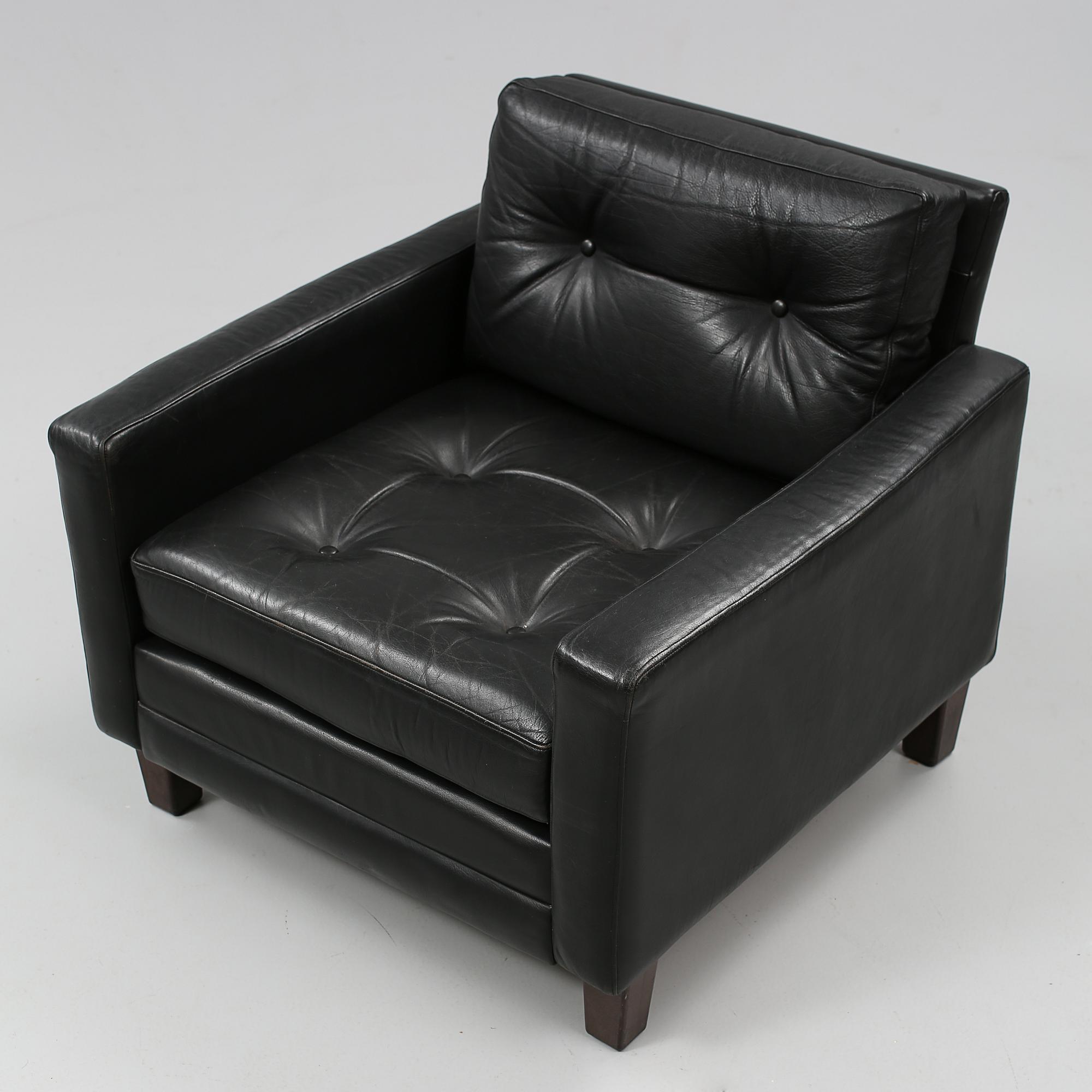 FÅTÖLJER, ett par, 1960-tal.