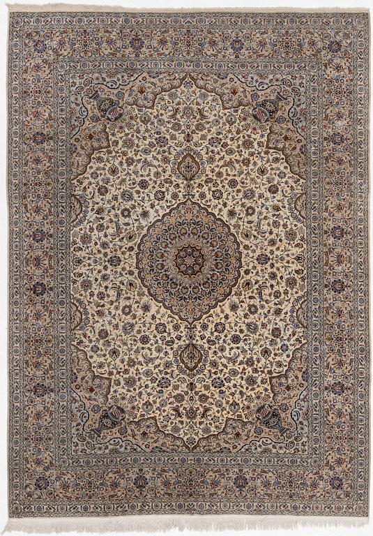 Carpet, Keshan/Nain, approx. 345 x 249 cm.