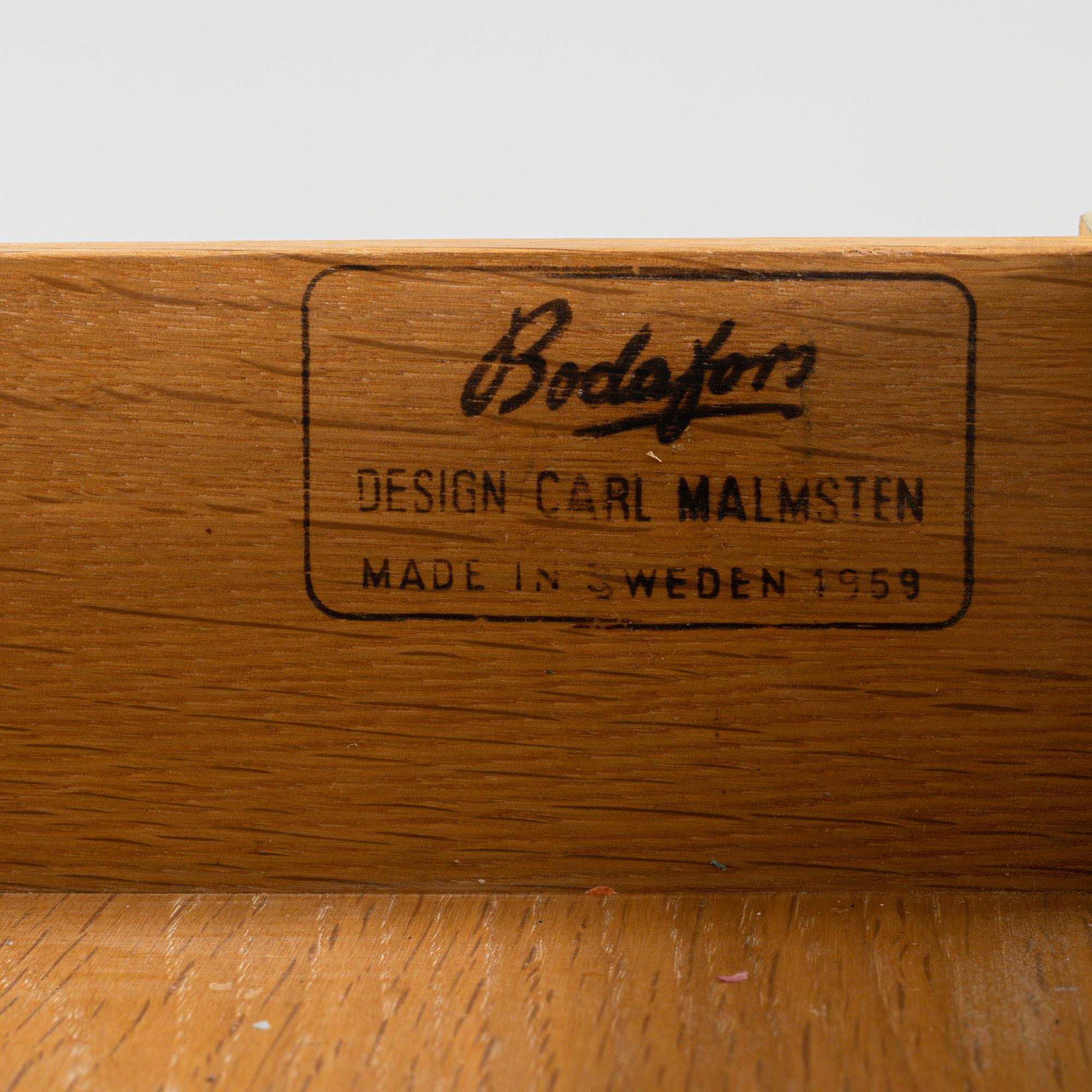 Carl Malmsten, skåp, "Herrgården", Bodafors, 1900-talets andra hälft.