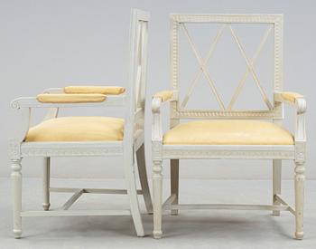 KARMSTOLAR, ett par, 1800-tal.