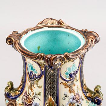 A Rörstrand majolica urn around 1900.