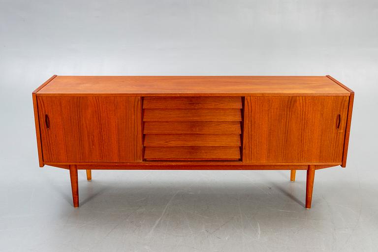 Nils Jonsson, a trio teak sideboard from Troeds later part of the 20th century.