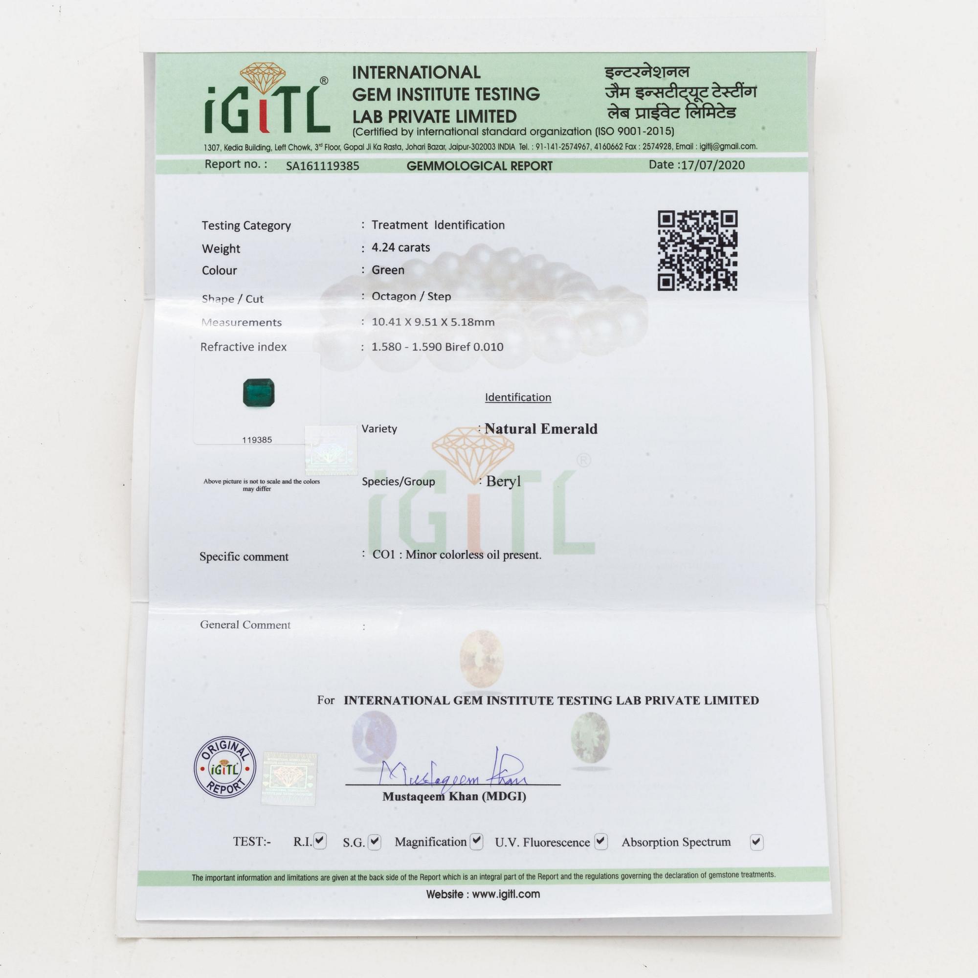 Emerald-cut emerald.