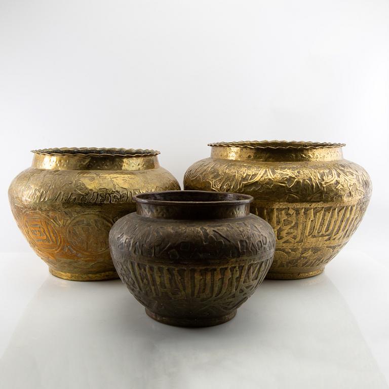 Outer casings 3 pieces in Egyptian Revival style 20th century brass.