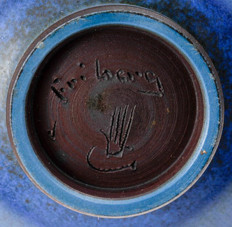 SKÅLAR, 2 st, stengods, Berndt Friberg, Gustavsberg.