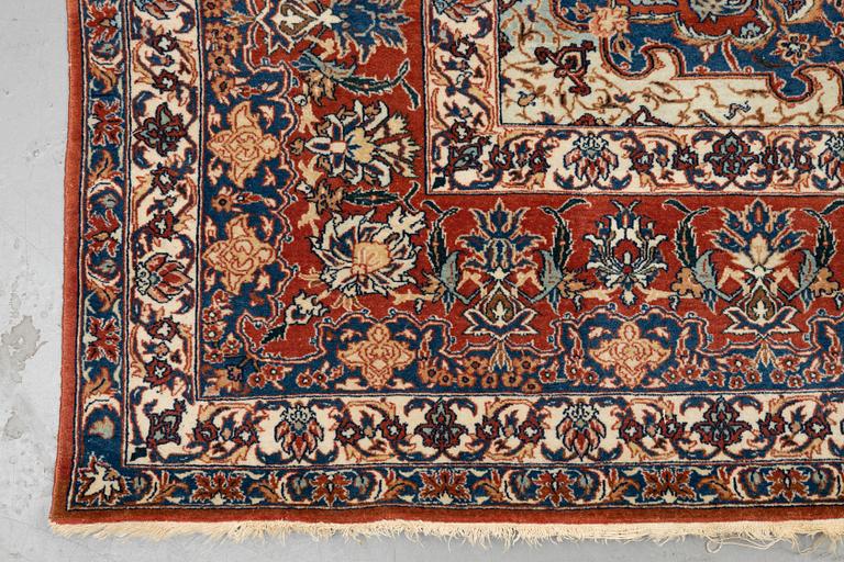 A carpet, semi-antique Esfahan, ca 375 x 252 cm.