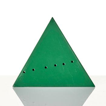 Lucio Fontana, "Pyramid.".