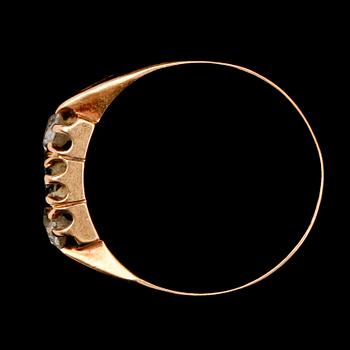 RING, 18 k, med 2 briljanter samt safir, CG Hallberg.
