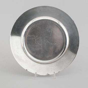 TALLRIK, silver, Stockholm 1917. Vikt ca 307 gram.