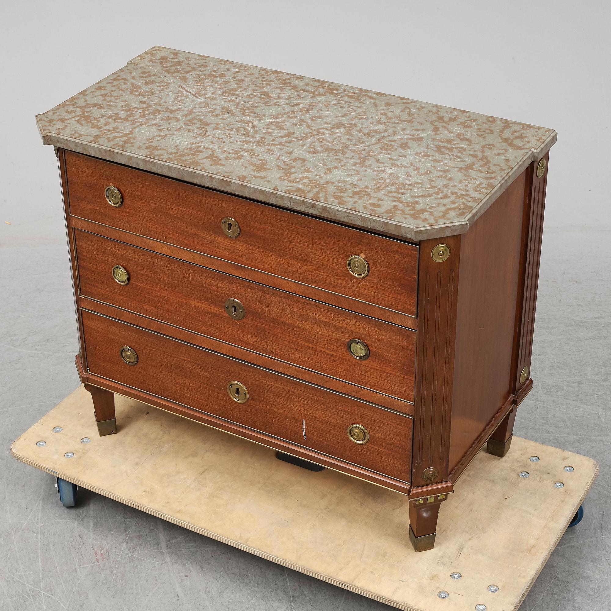 A late 19th Century Gustavian style mahogany chest of drawers.