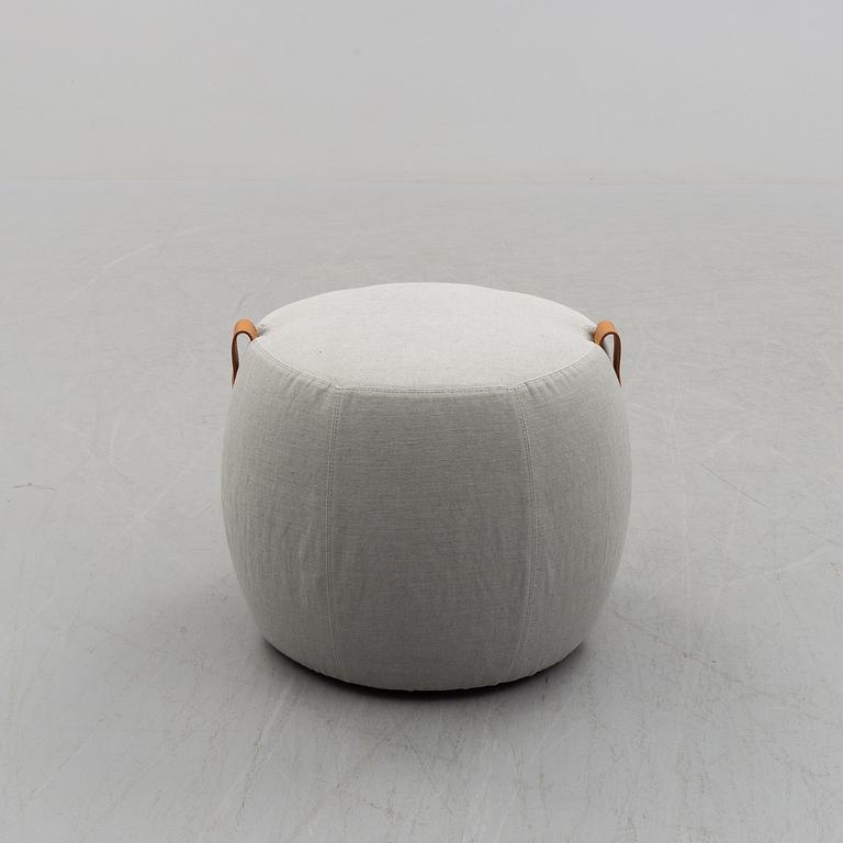 A "Notch" pouf by Johan Lindstén for LEMA 2015.