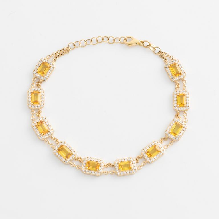 Bracelet with yellow sapphires and brilliant-cut diamonds.