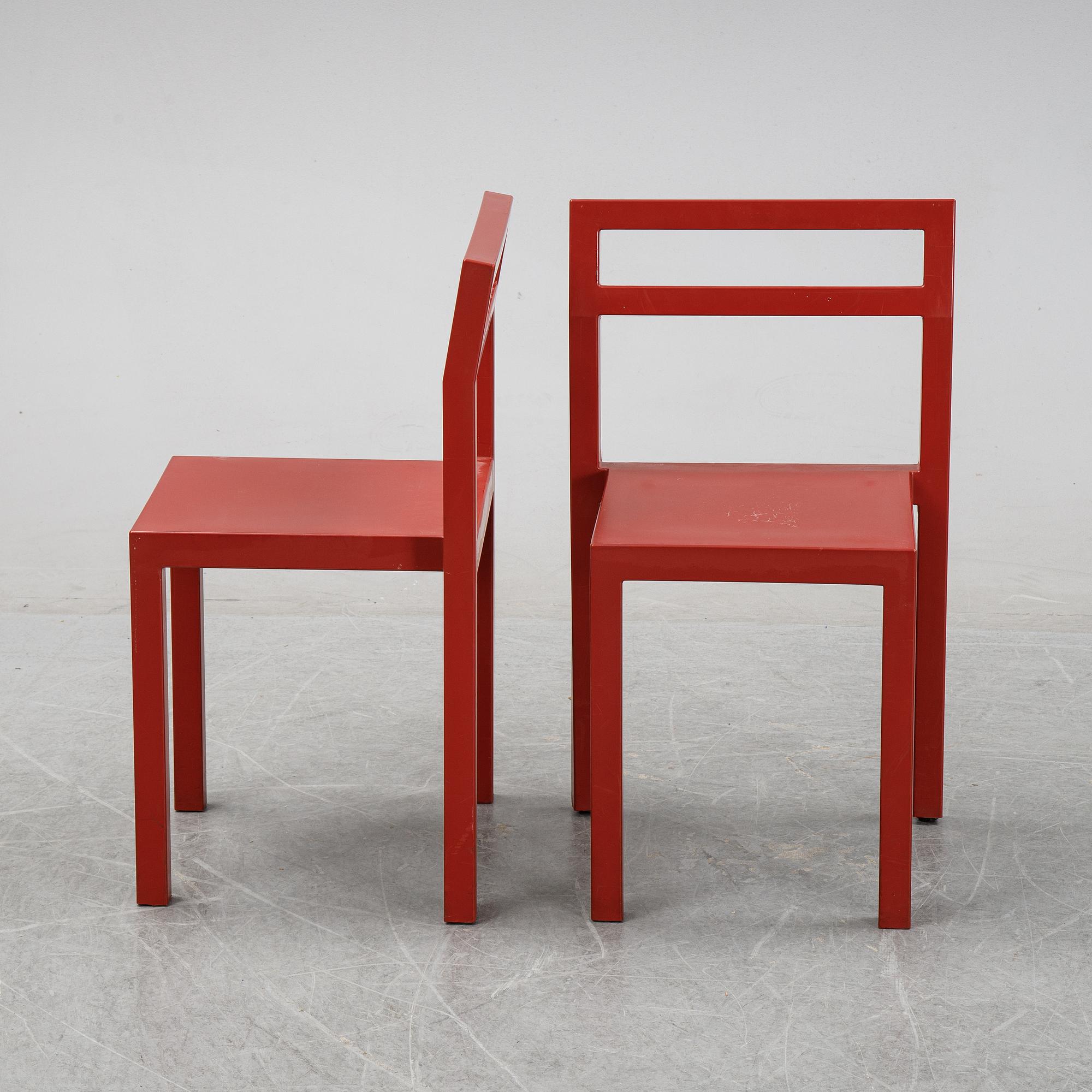Boris Berlin/Poul Christiansen, a 'Non' table with two chairs by Komplot design for Källmo.