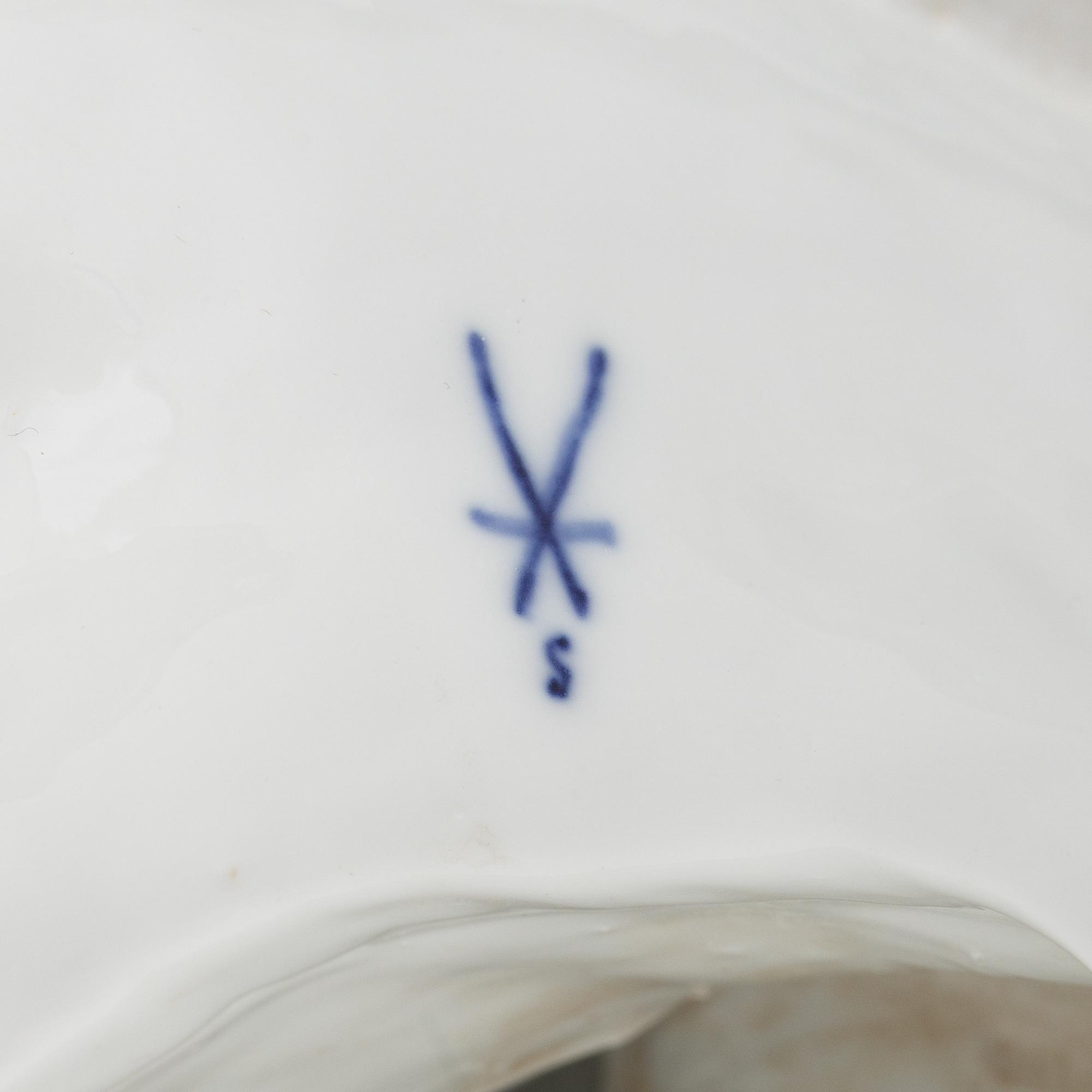 Figuringrupp, porslin meissen-liknande märke, tidigt 1900-tal.