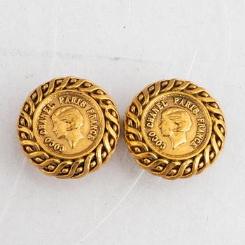 Chanel, earrings, a pair.