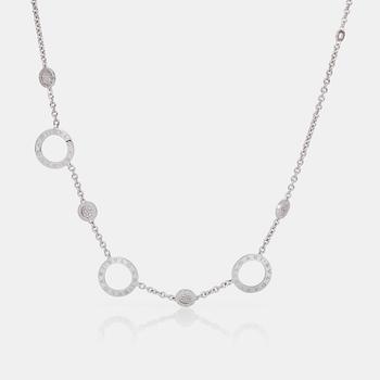 754. A Bulgari diamond necklace.