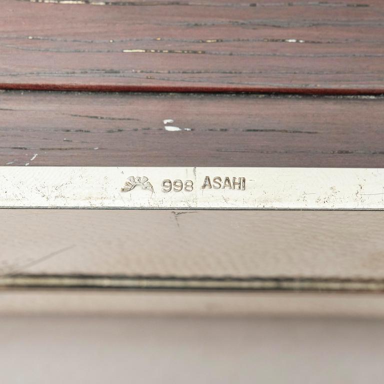 A Japanese five-piece silver garniture, Asahi, early 20th century.