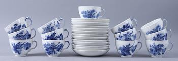 KAFFESERVIS, 43 delar, porslin, "Blå Blomst", Kongl. Dansk.