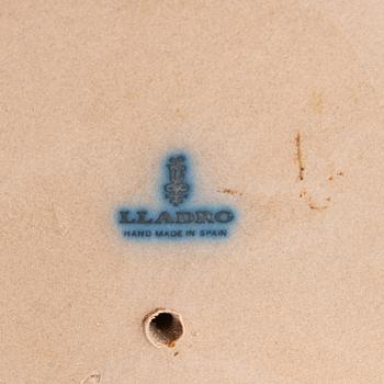 Sculpture, "Cantarera Cansada", Lladró, Spain, 1977-1985.