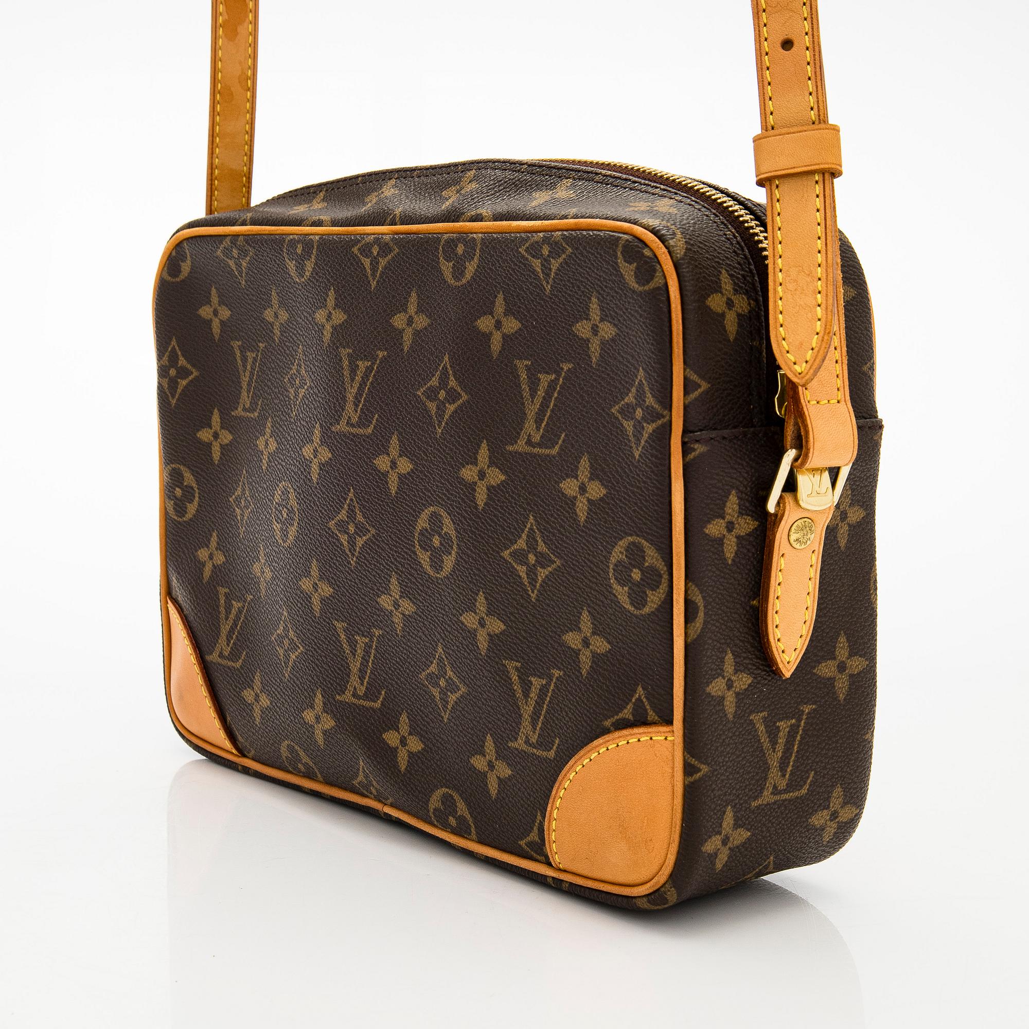 Louis Vuitton, väska, "Trocadero 27".