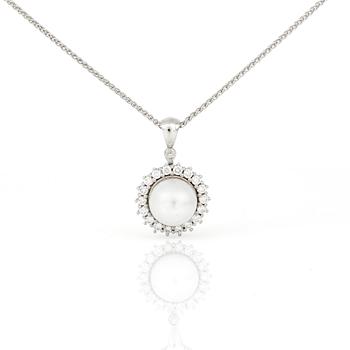 HÄNGE samt  KEDJA, 18K vitguld med akoyapärla och små diamanter tot ca 0,38 ct. Totalvikt ca 6 g.
