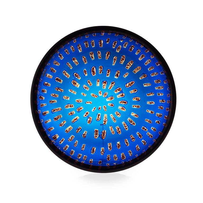 A Sven Palmqvist ravenna glass bowl, Orrefors 1985.