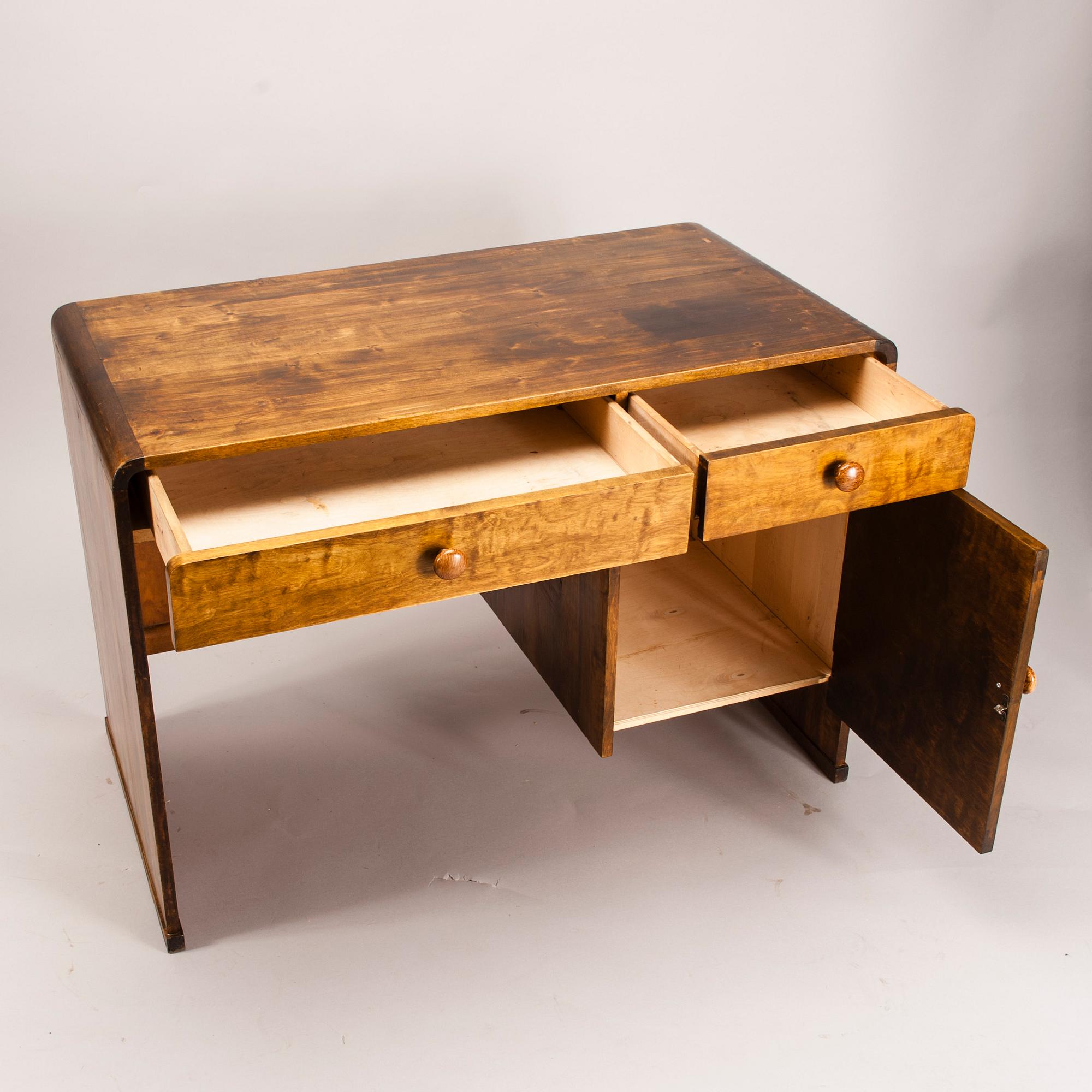 SKRIVBORD, funkis, 1930-tal.