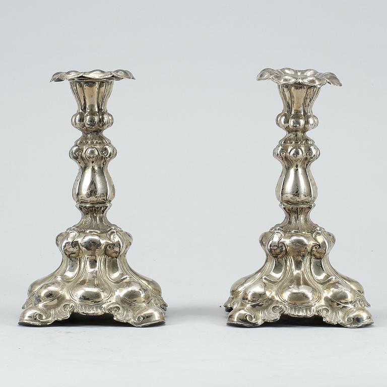 LJUSSTAKAR, ett par, silver, CG Hallberg, Stockholm, 1936.