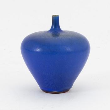 Berndt Friberg, a stoneware vase, Gustavsbergs studio, 1963.