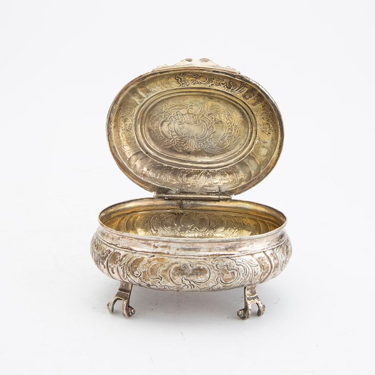 Alderman Fyodor Petrov, sugar box silver, Moscow Russia, 1759-87.