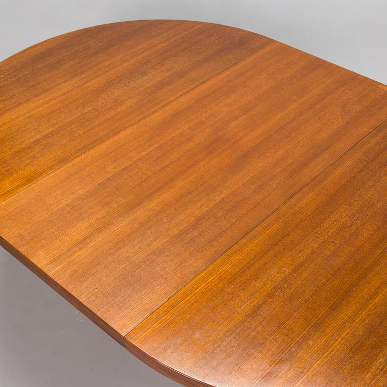 Alvar Aalto, a 1960's 'H93' dining table for Artek.