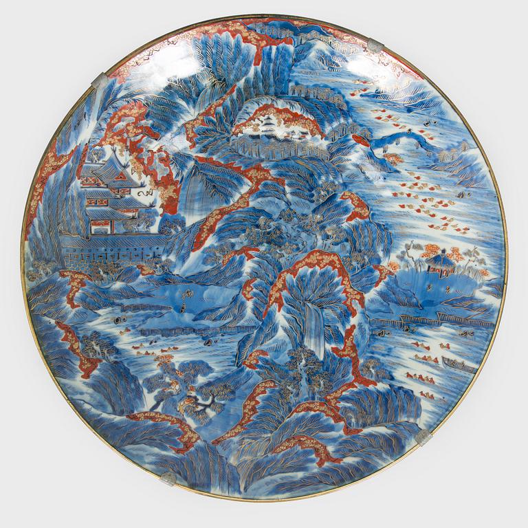 Praktfat, 2 st, porslin, Japan 1900-talets mitt.