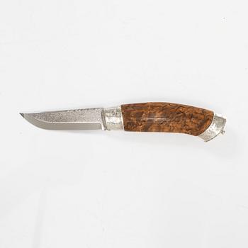 Knife-Jocke (Jan Olsson), Sörböle, knife in sheath, signed.