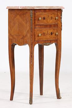 SÄNGBORD, rokokostil, 1900-tal.