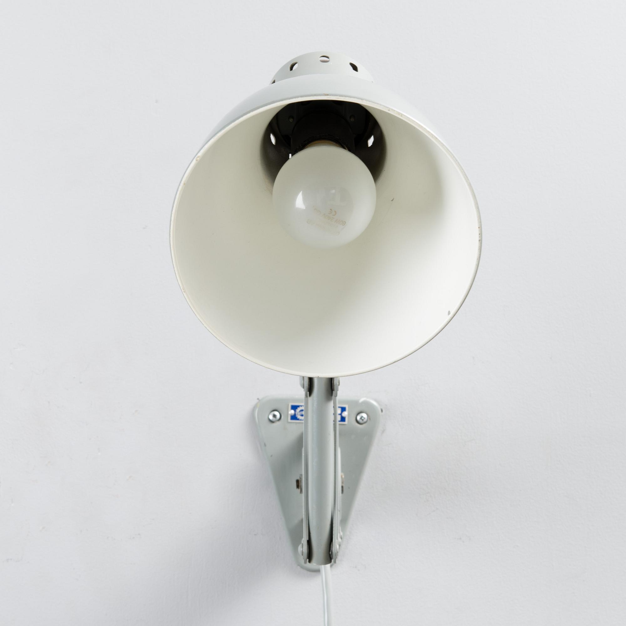 SWIVEL WALL LAMP / INDUSTRIAL LAMP, Tateka, 1950s/60s.