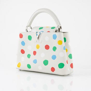 Louis Vuitton x Yayoi Kusama, väska, "Capucines BB", 2023.