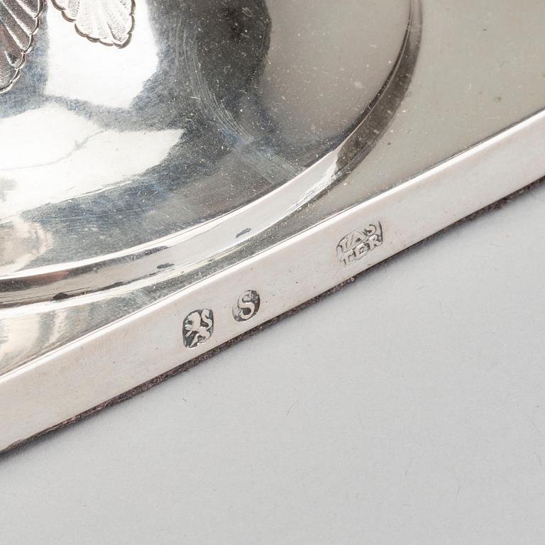 A COUPLE OF SILVER CANDLESTICKS, Braunschweig.