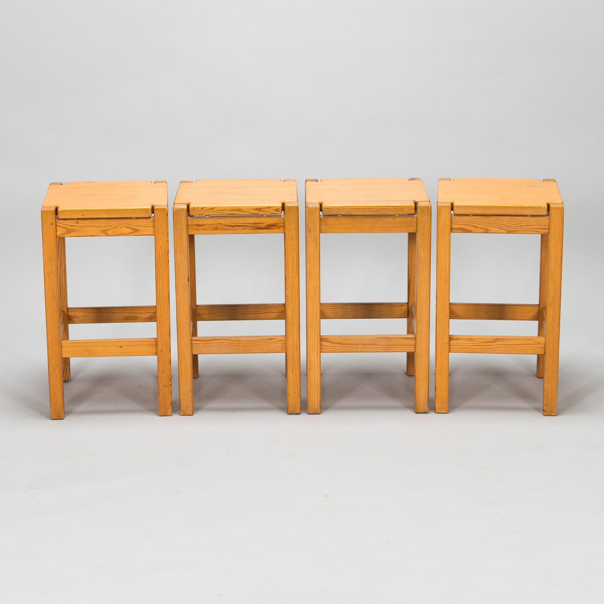 Ilmari Tapiovaara, Four 1980s, 'Hongisto' stools for Laukaan Puu