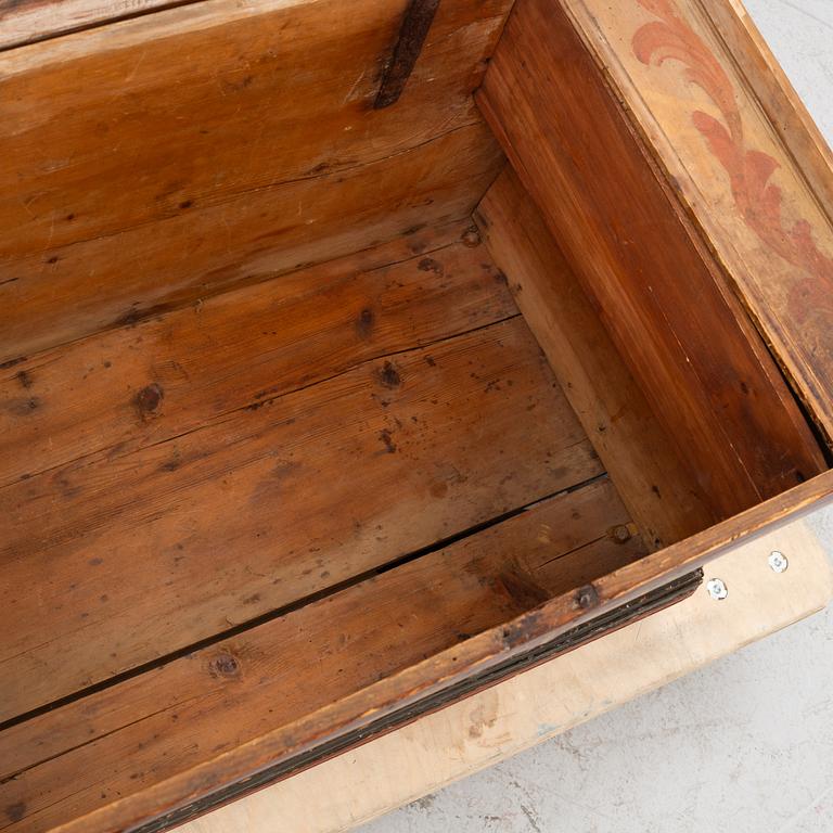 A painted provincial chest, Hälsingland, Sweden, dated 1819.