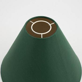 Josef Frank, vägglampor, ett par, modell 2482, Firma Svenskt Tenn.