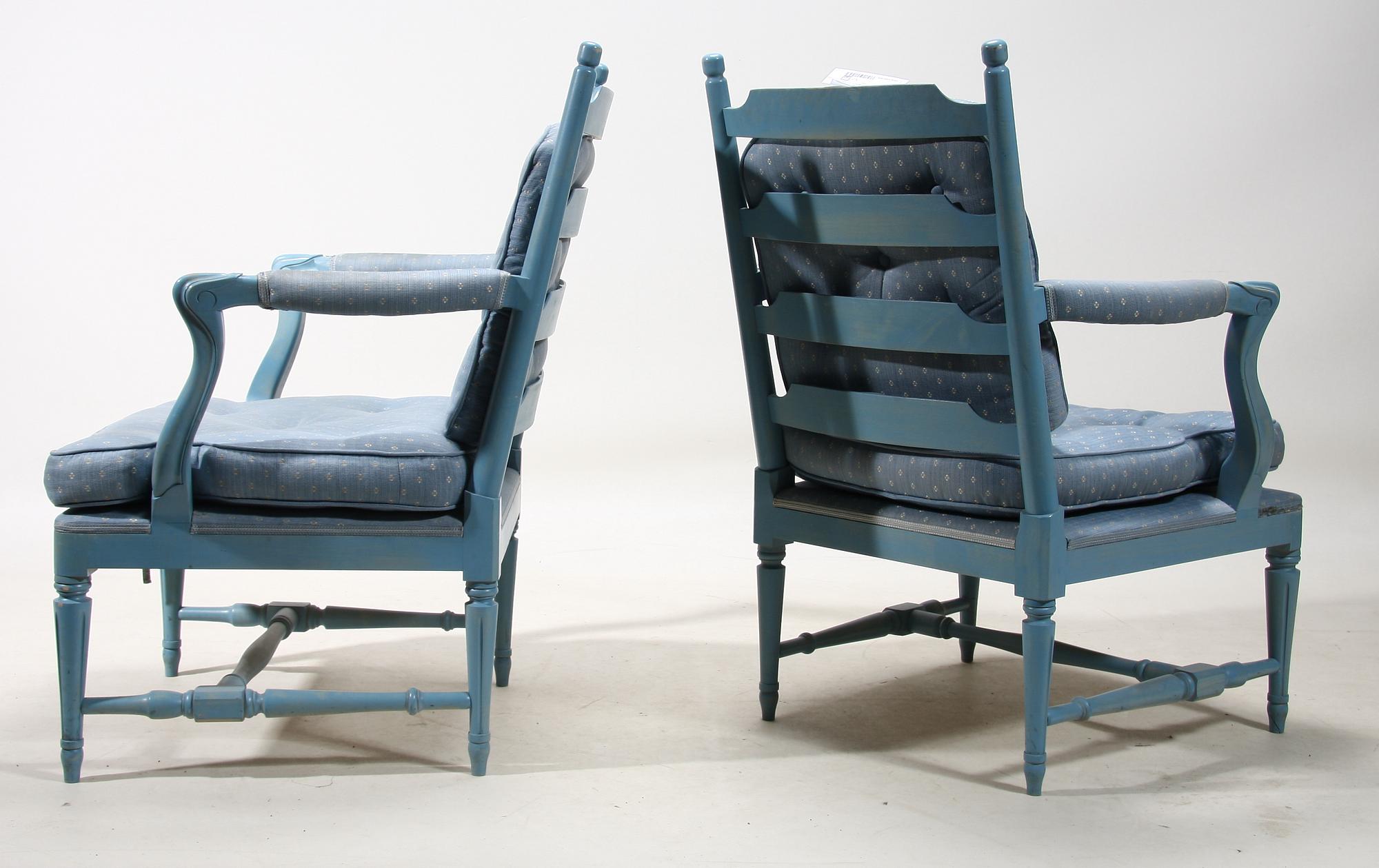 FÅTÖLJER ett par. Gripsholmsmodellen, 1900-tal.