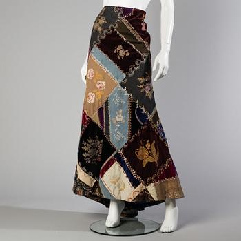 A denimpatchwork hobble-skirt by Ralph Lauren.