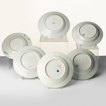 Parti, 8 delar, porslin. Qingdynastin, Qianlong (1736-95).