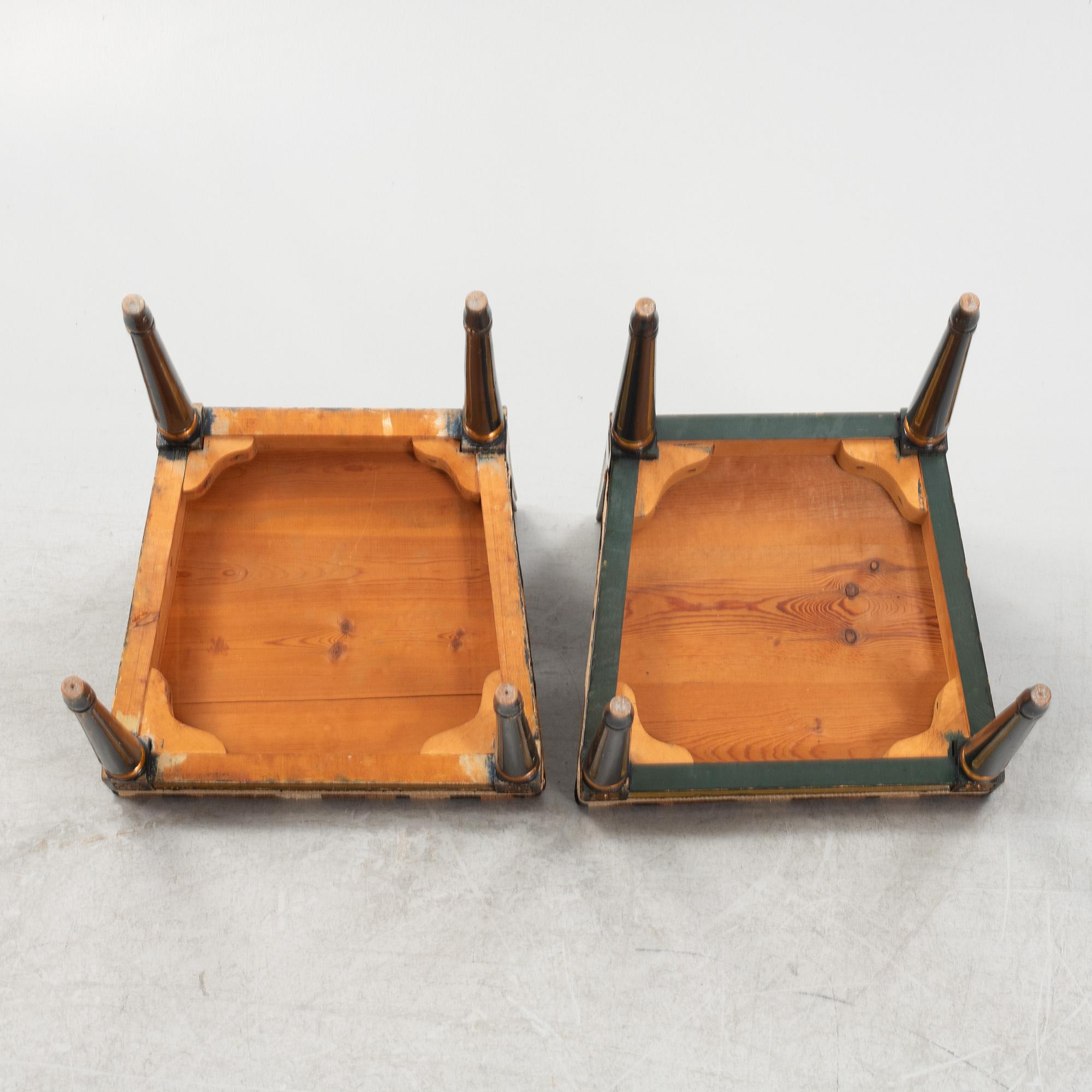 Dining table and 6 chairs, Louis XVI style. Early 20th century.